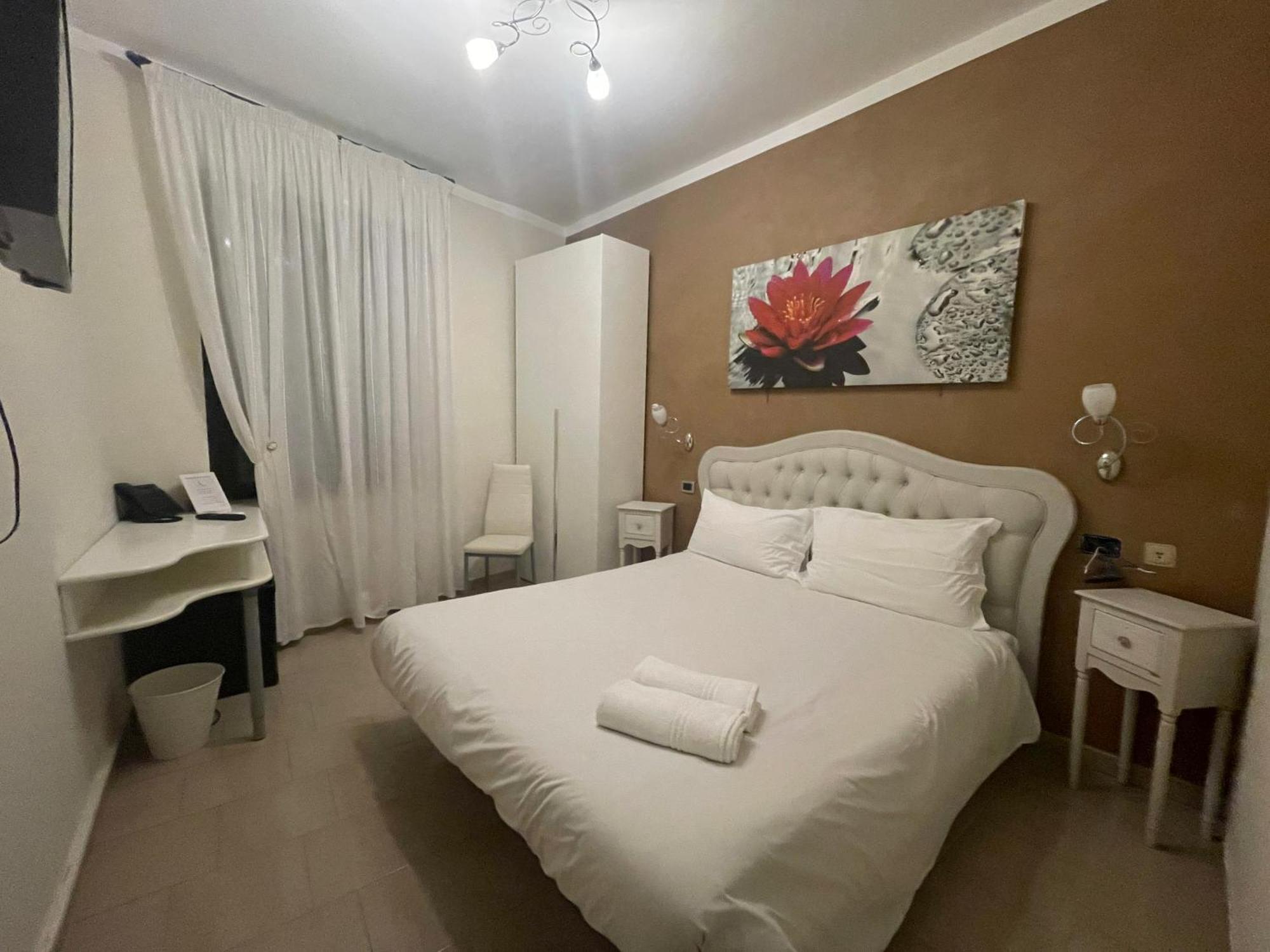 Hotel Central Giacomini サロ エクステリア 写真