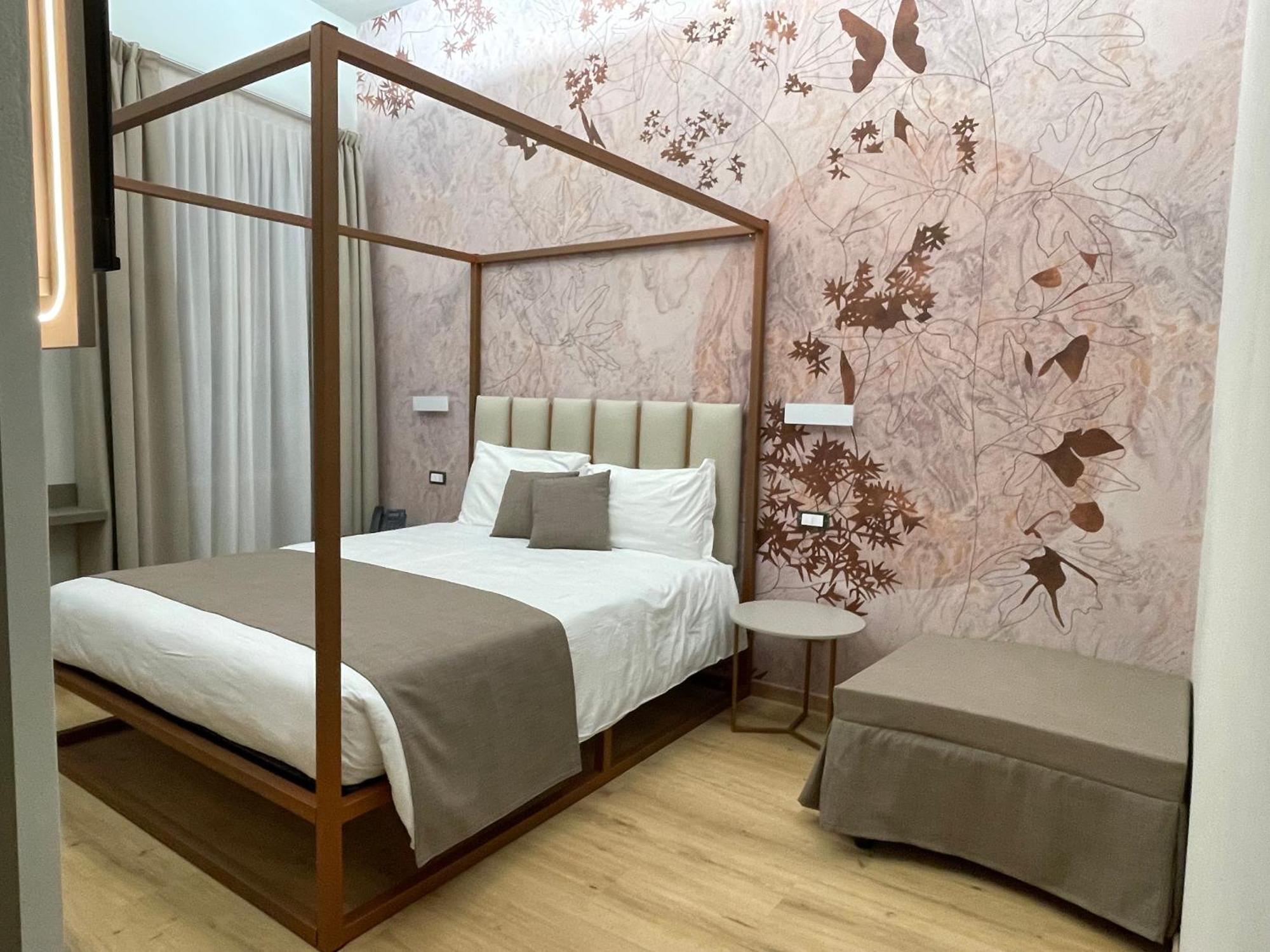Hotel Central Giacomini サロ エクステリア 写真